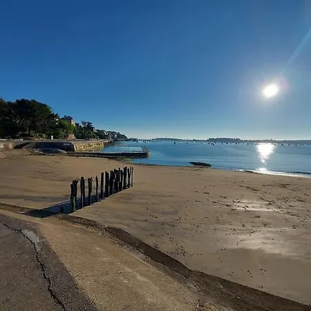 Bel Avec Vue Sur La Baie De Appartamento Dinard